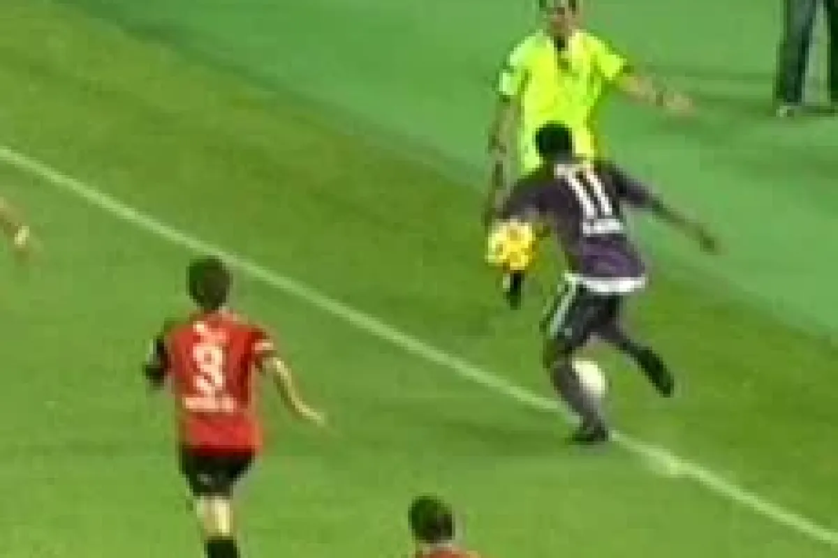 Keita'nın topu çizgiyi geçti mi?