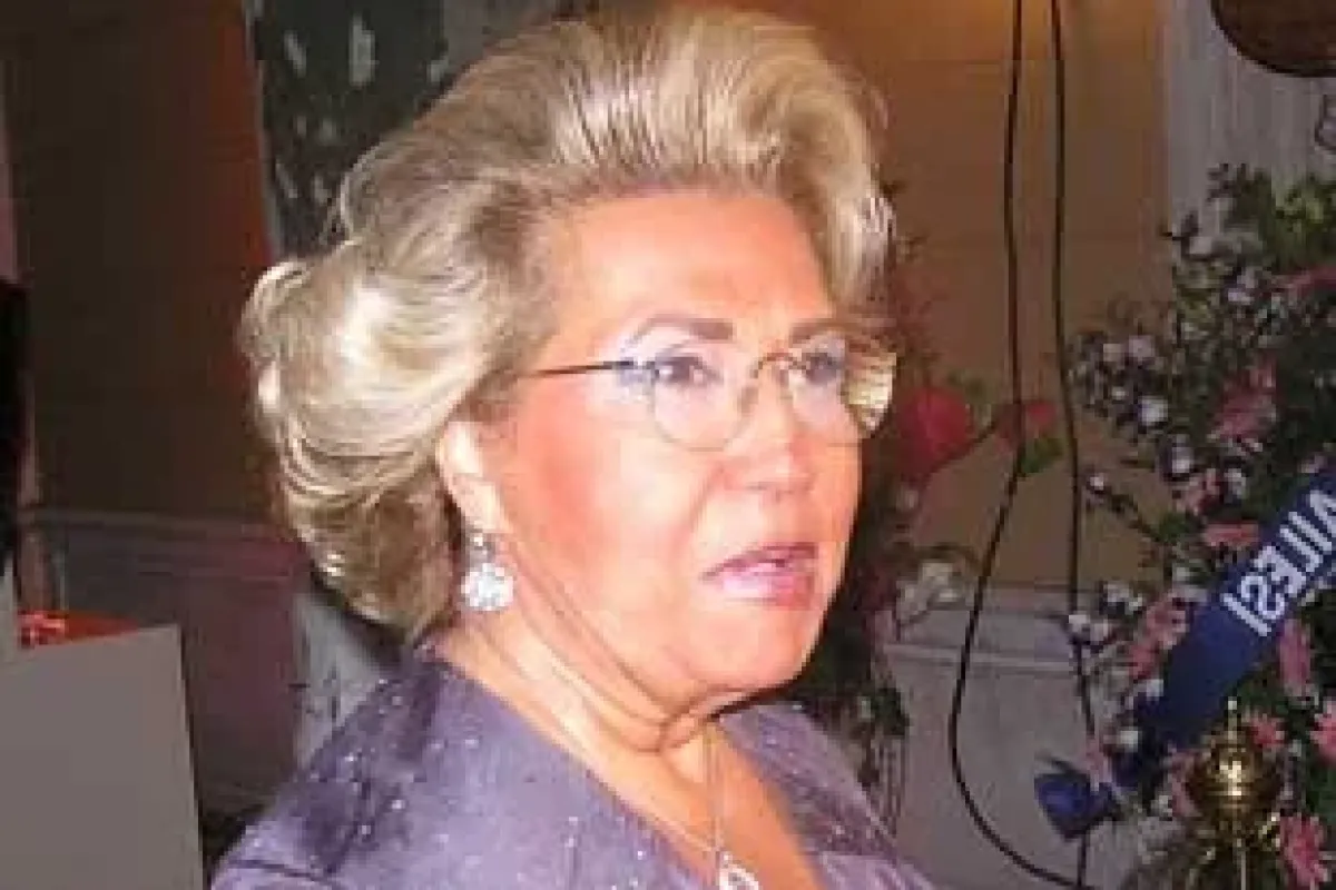 Semra Özal'a hırsız şoku