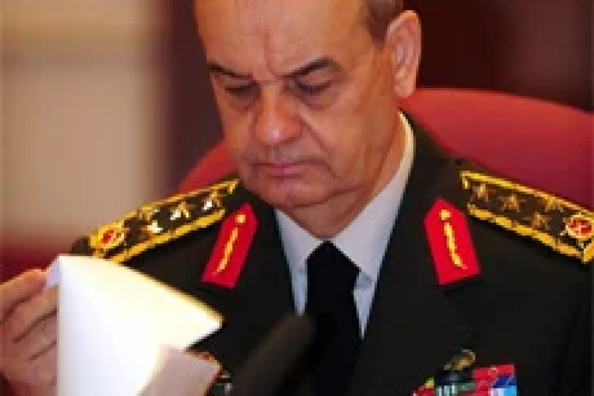 İlker Başbuğ istifaya mı zorlanıyor?