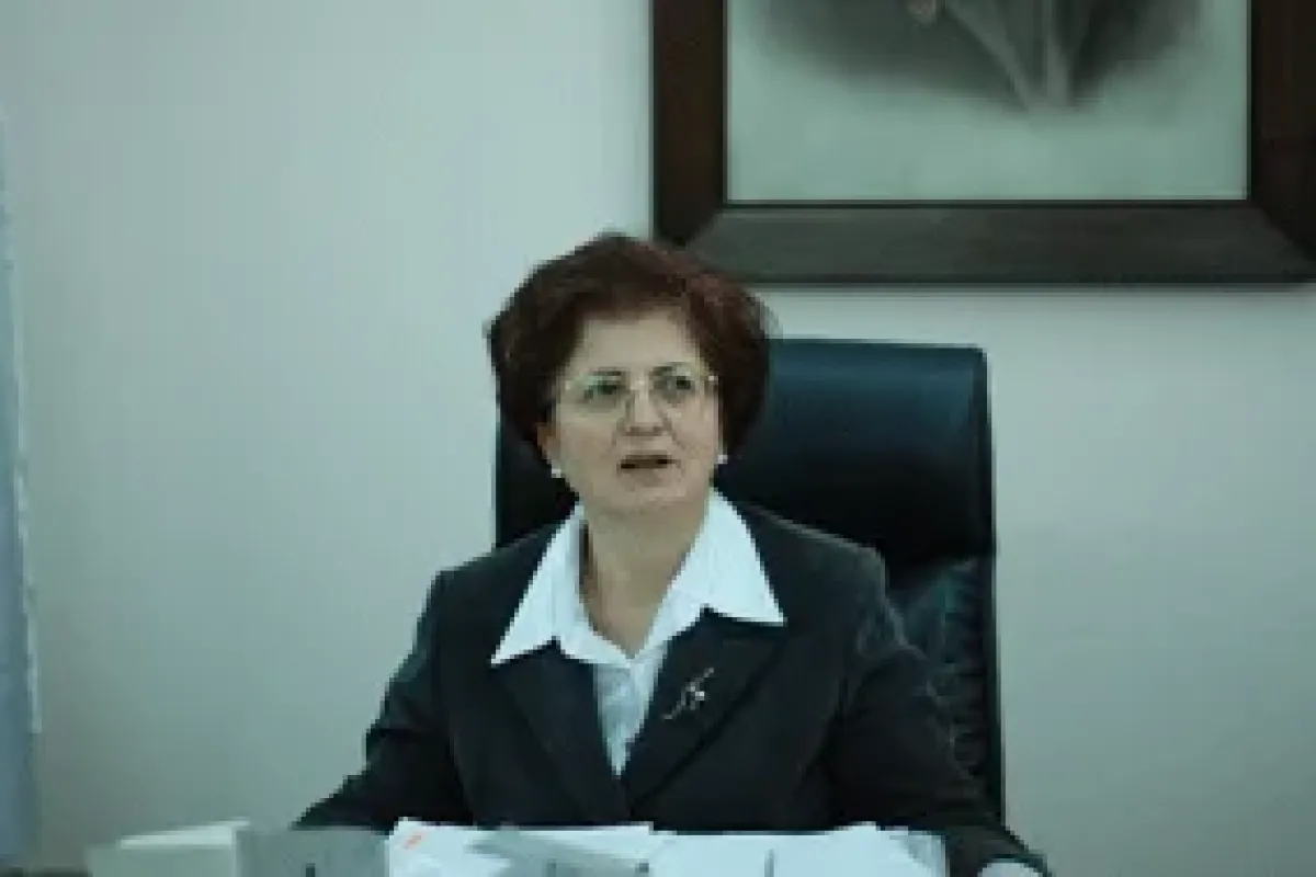 Doğumdan korkan sezeryan oluyor