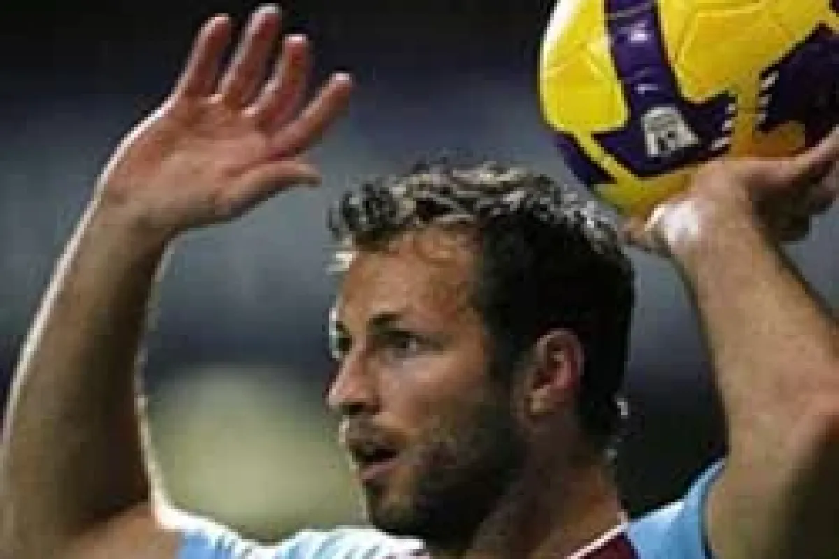 G.Saray'ın Lucas Neill aşkı FİFA'lık