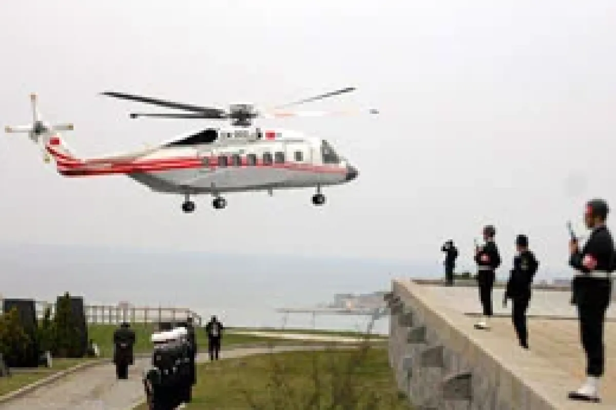 Başbakan'ın helikopterinde aşk skandalı