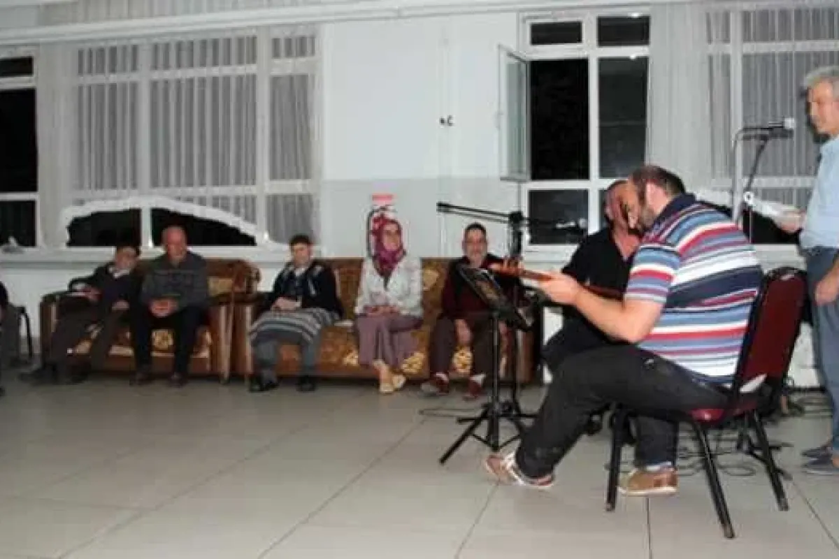 Huzur Evinde Eğlence Tavan Yaptı