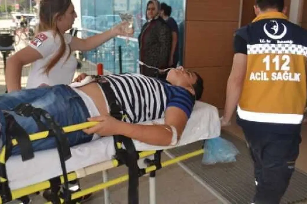 Gençlerin Kavgası Kanlı Bitti