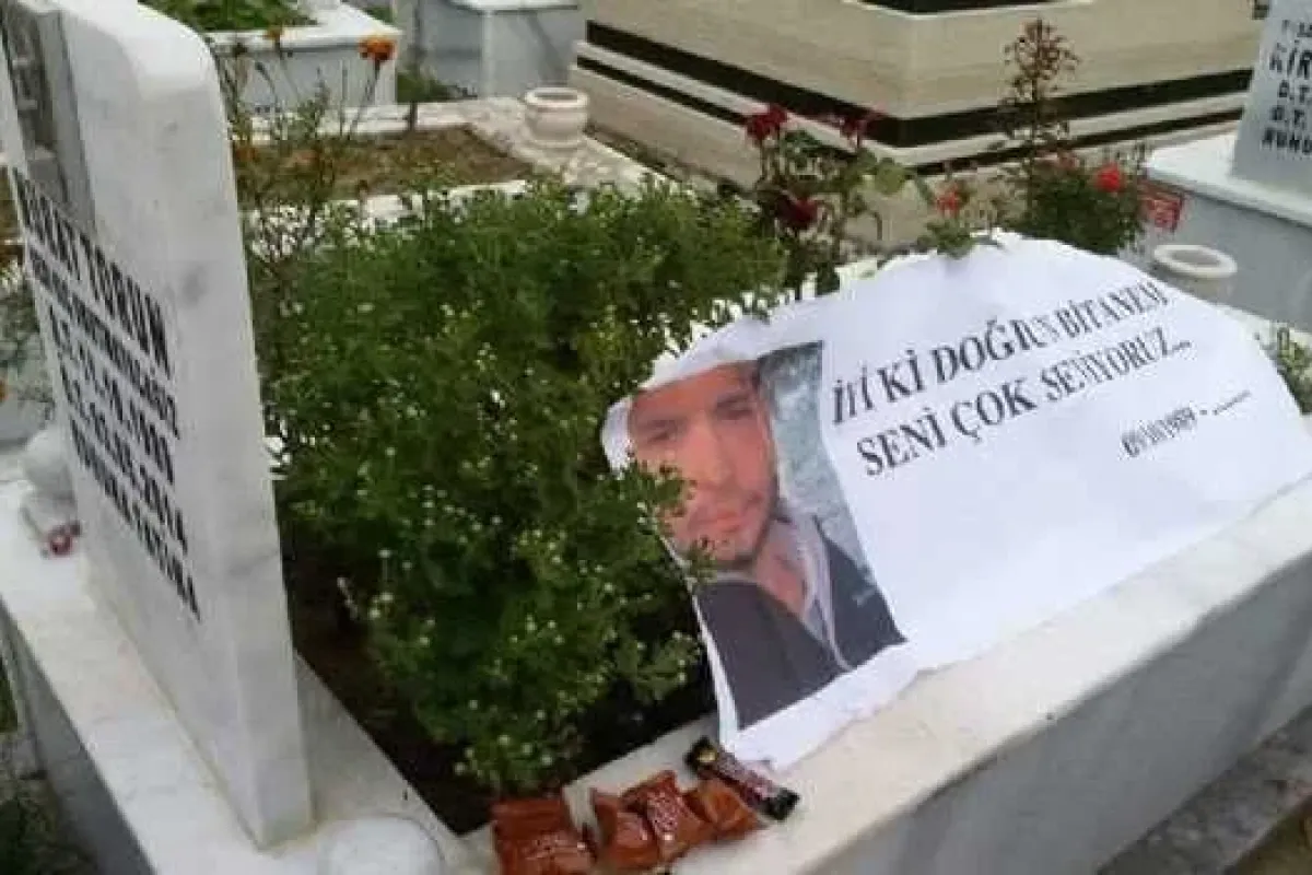 En Acı Doğum Günü Kutlaması