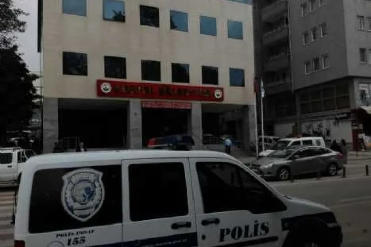 Kestel Belediye Başkanı Silahlı Saldırıya Uğradı