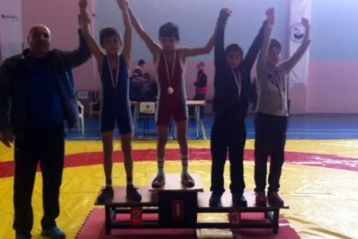 İnegöllü sporcular madalyaya doymadı!