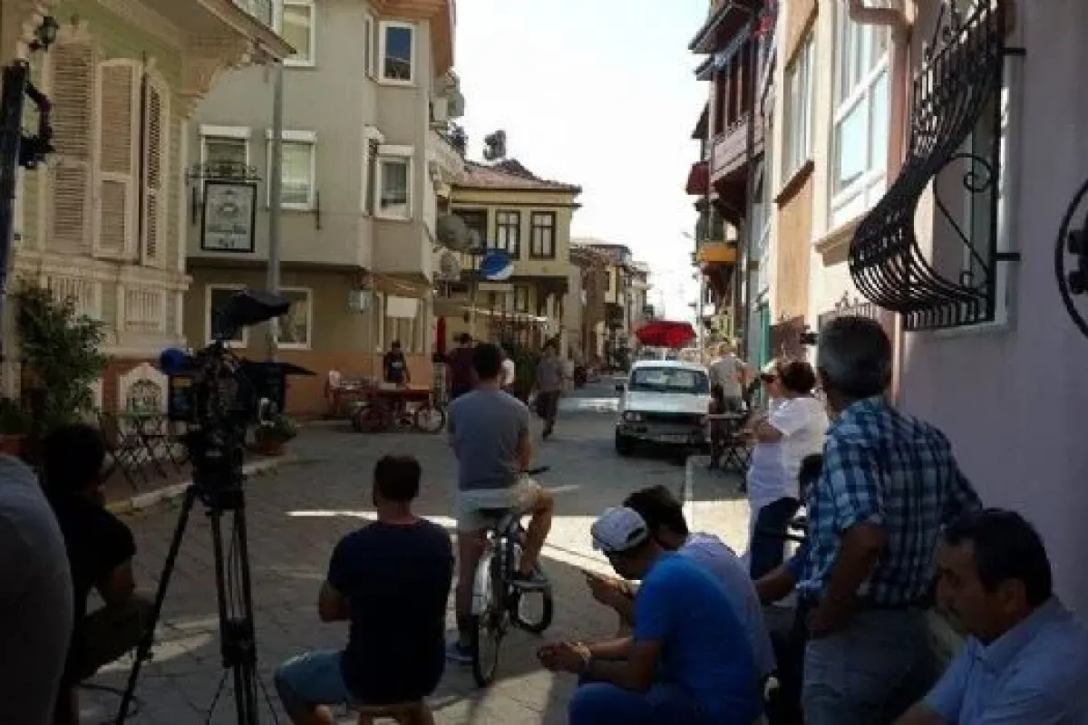 Kehribar Dizisinde İki İnegöllü