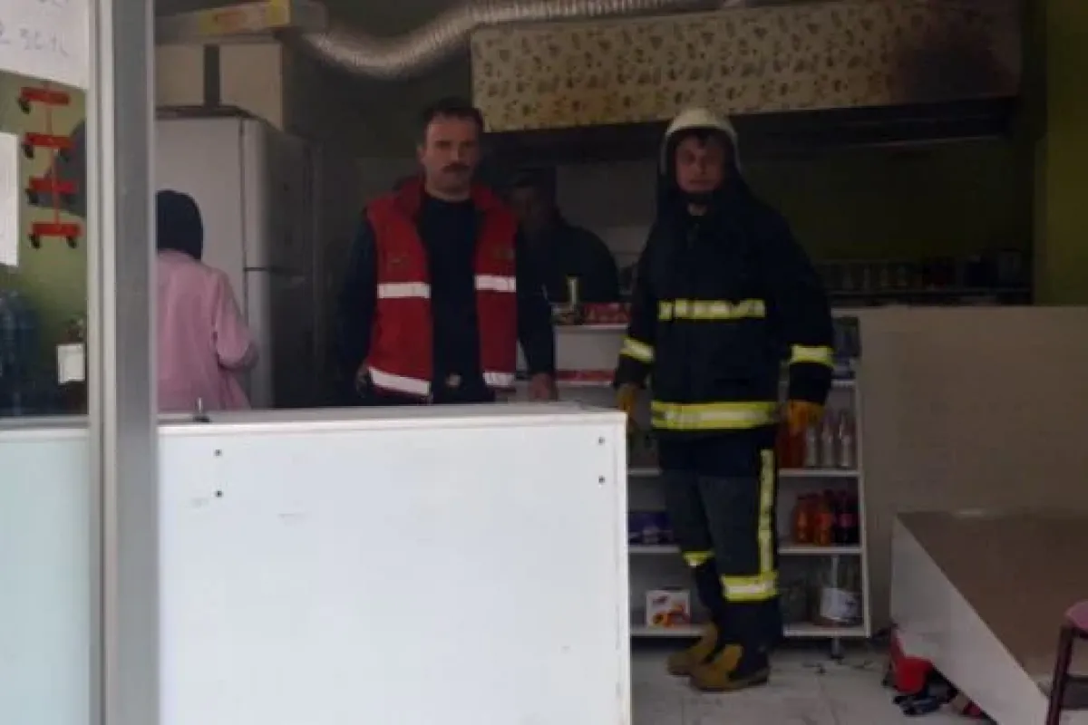 Büfede yangın paniği!