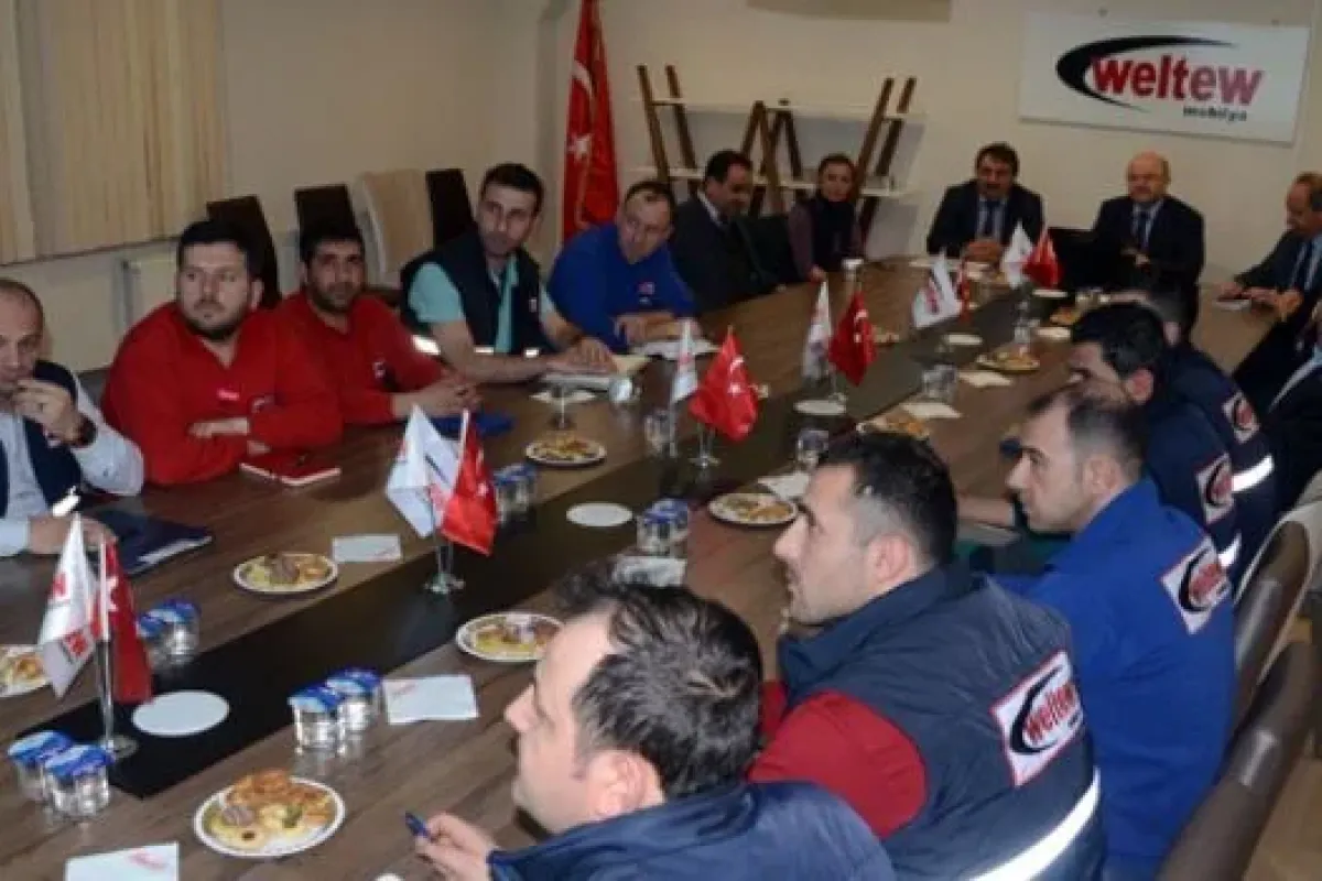 Özel iş arkadaşları için eğitim alıyorlar