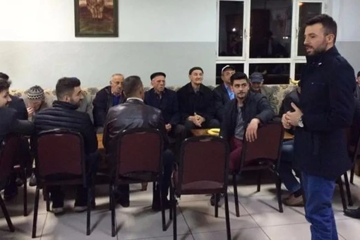 AK Gençlerden Huzurevine Sürpriz ziyaret
