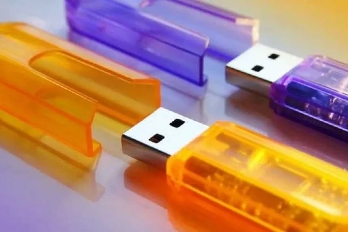 USB bellekte yeni tehlike: USB Thief