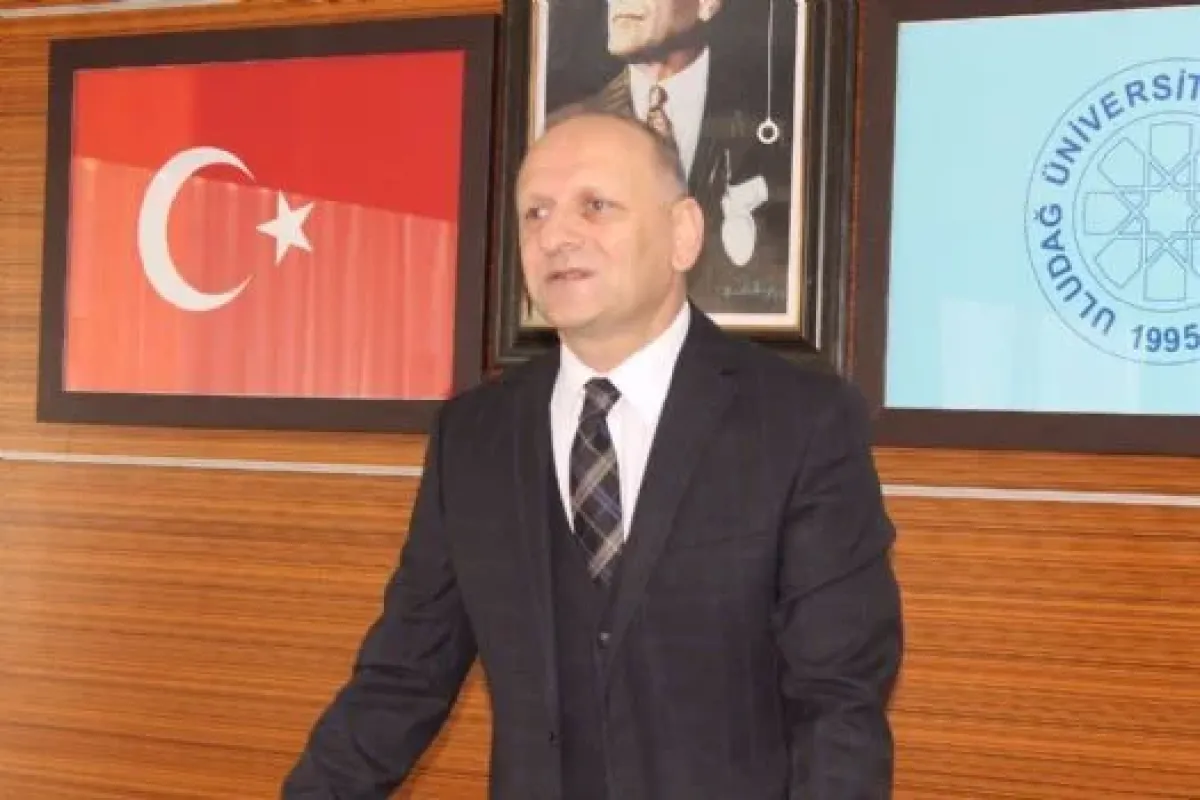 Farklı Dünyaların İnsanları Değiliz