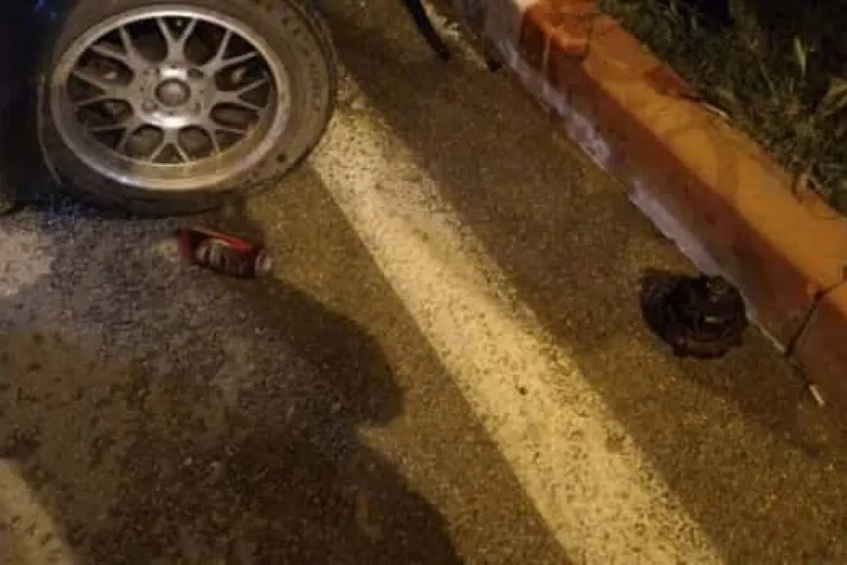 Acil Önünde Feci Kaza