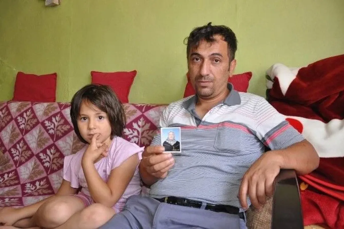 Küçük Ezgi Kayıp Annesini Arıyor