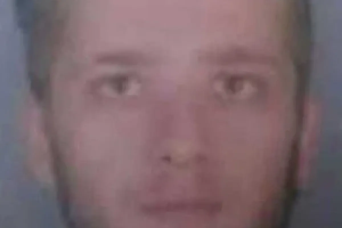 Asker avmde canına kıydı