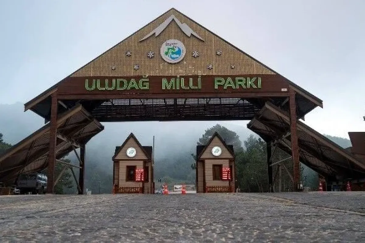Uludağa bayramda ziyaretçi akını