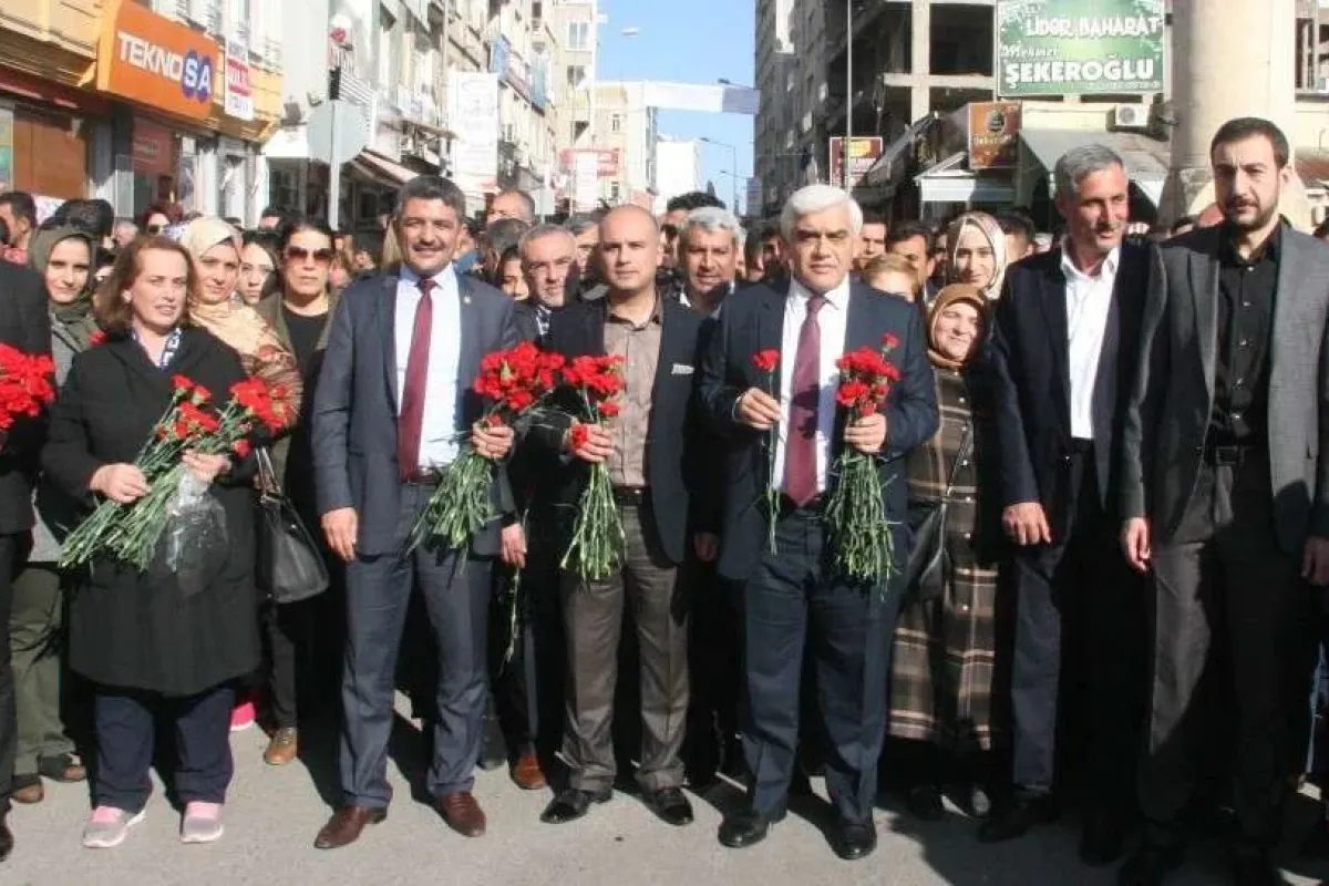 Kiliste ak partiden evet yürüyüşü