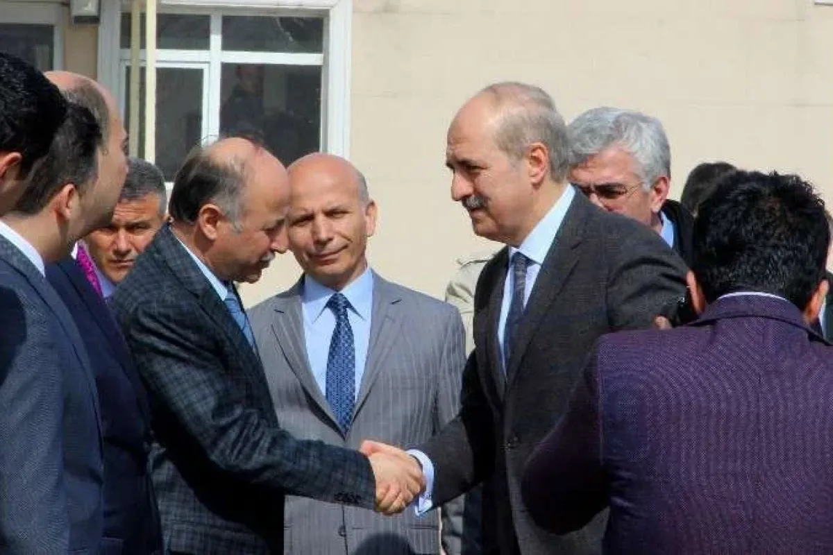 Kurtulmuş: "3-5 bin pyd militanı mı tercih edecekler, 80 milyonluk istikrarlı ve bölgenin en büyük ordusuna sahip olan türkiye cumhuriyeti devletini mi?"
