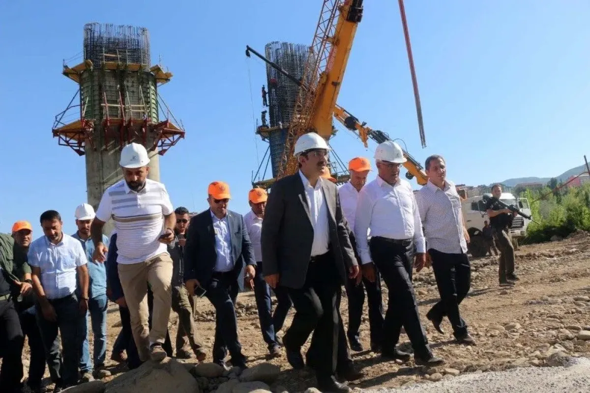 AK Parti Genel Başkan Yardımcısı Yılmaz Bingölde