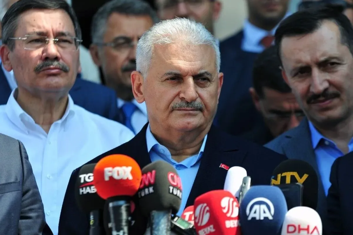 Başbakan Yıldırım: Almanya racon kesiyor