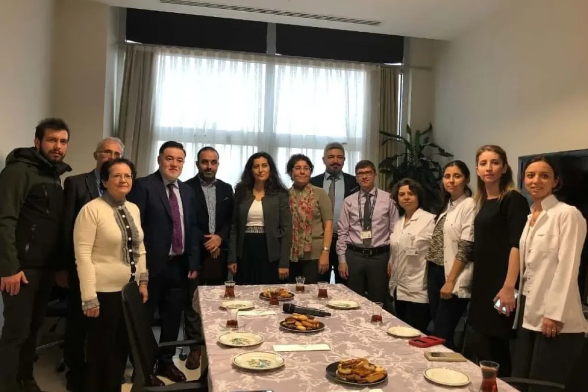 Çekilişle kazandığı sıfır otomobili Hemofili Derneğine bağışladı