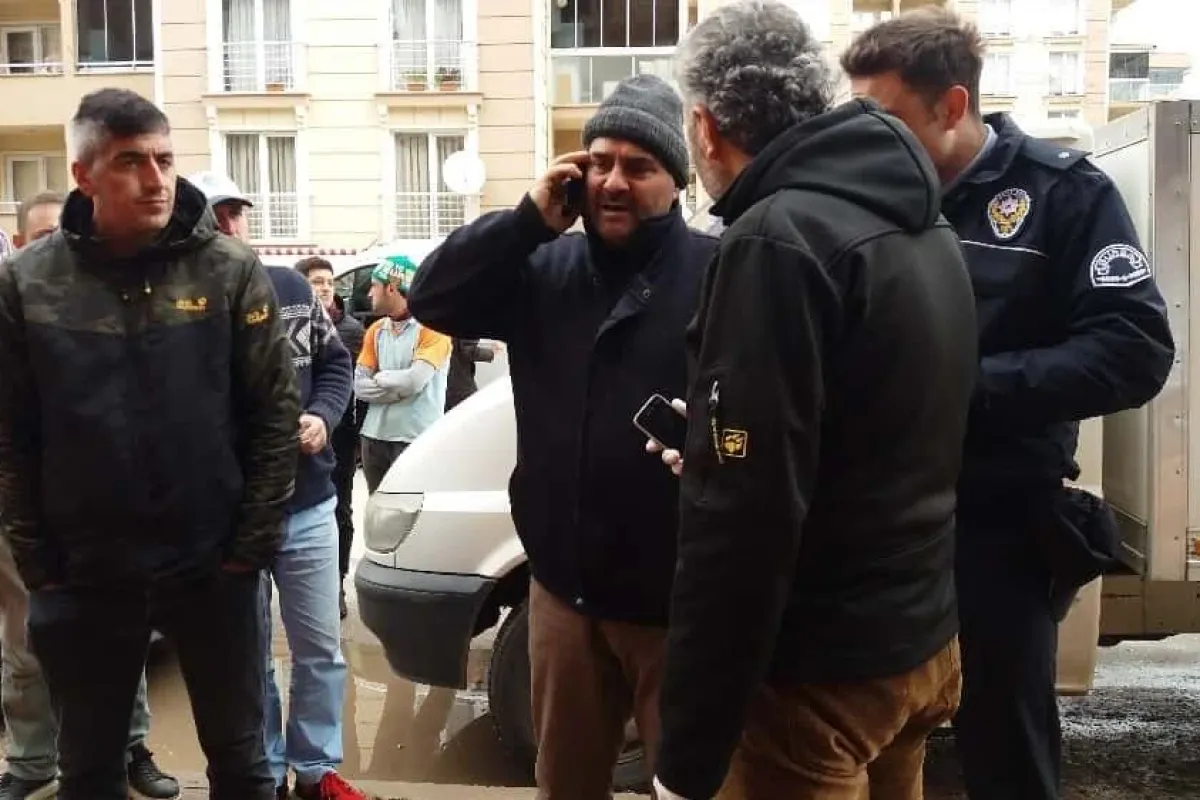 Ecel ilk iş gününde yakaladı