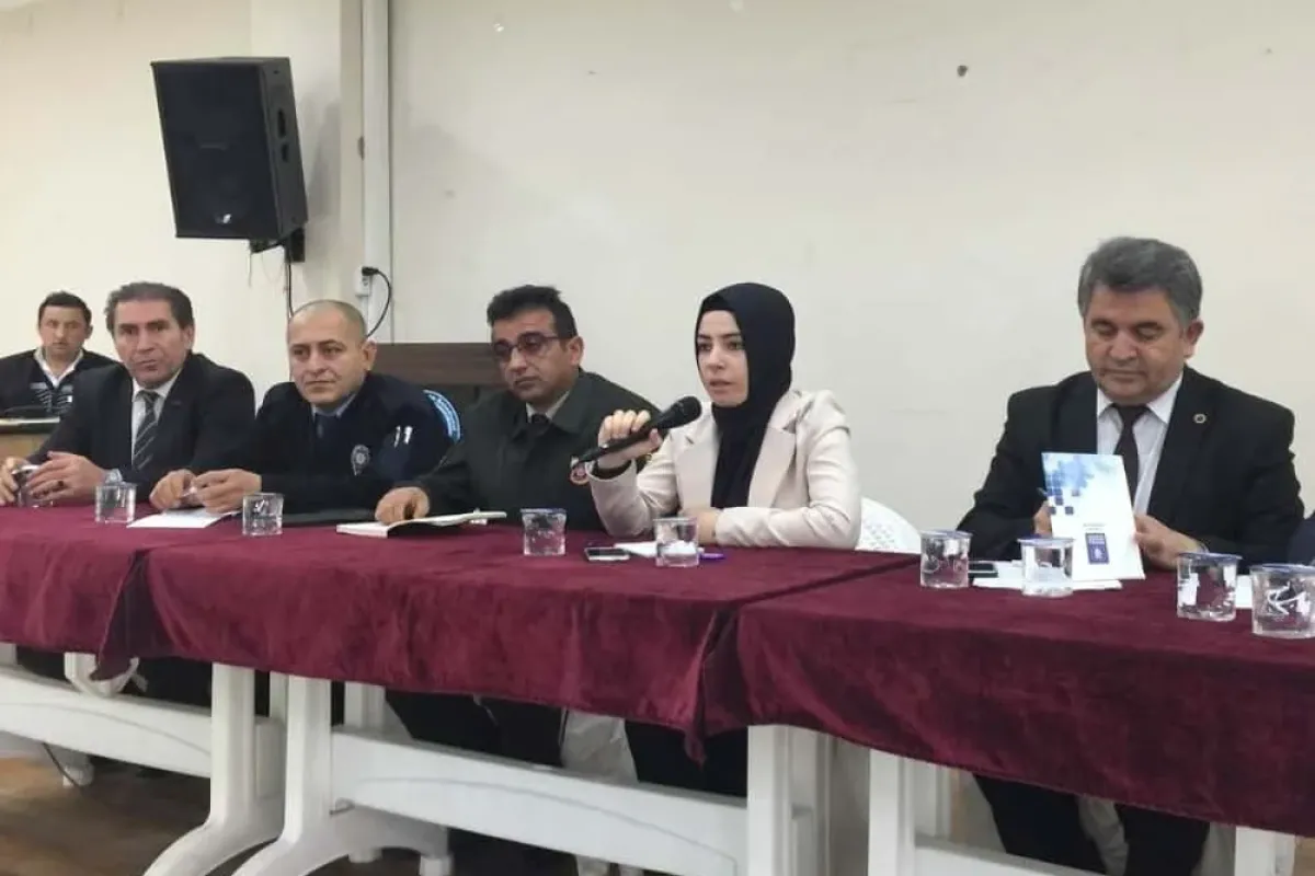 Kaymakam ve başkan muhtarlarla bir araya geldi