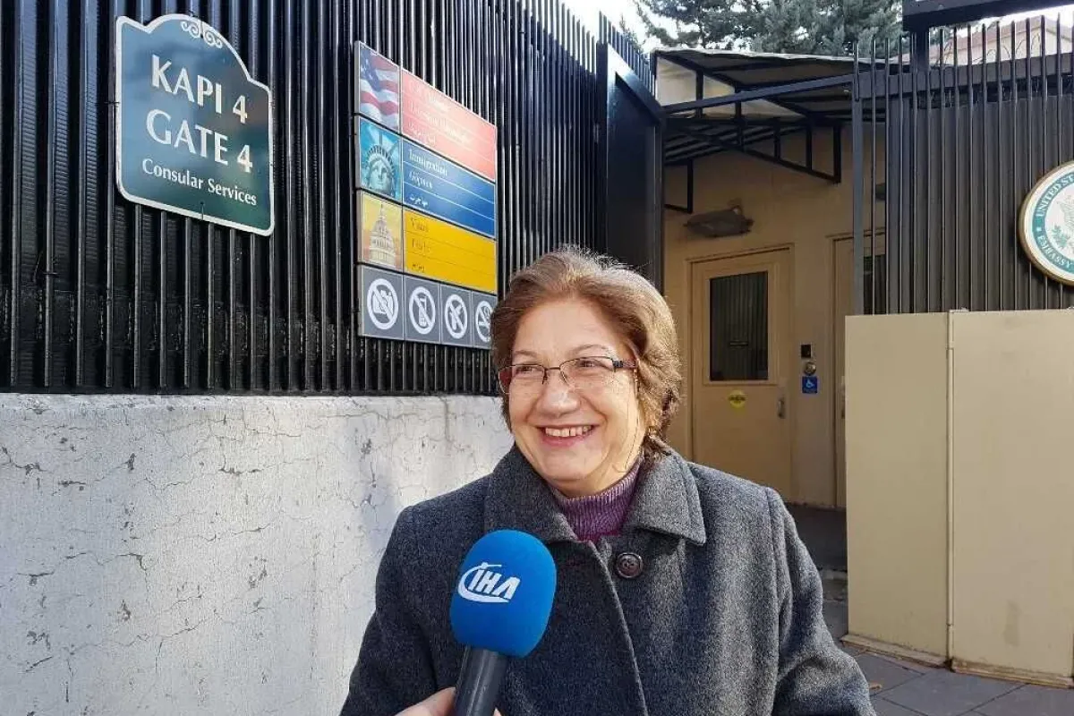 ABD Büyükelçiliğinde vize başvurusu yoğunluğu