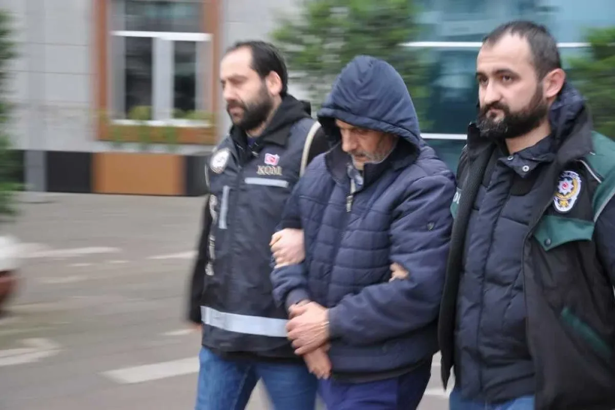 Uyuşturucu taciri kahvede yakalandı