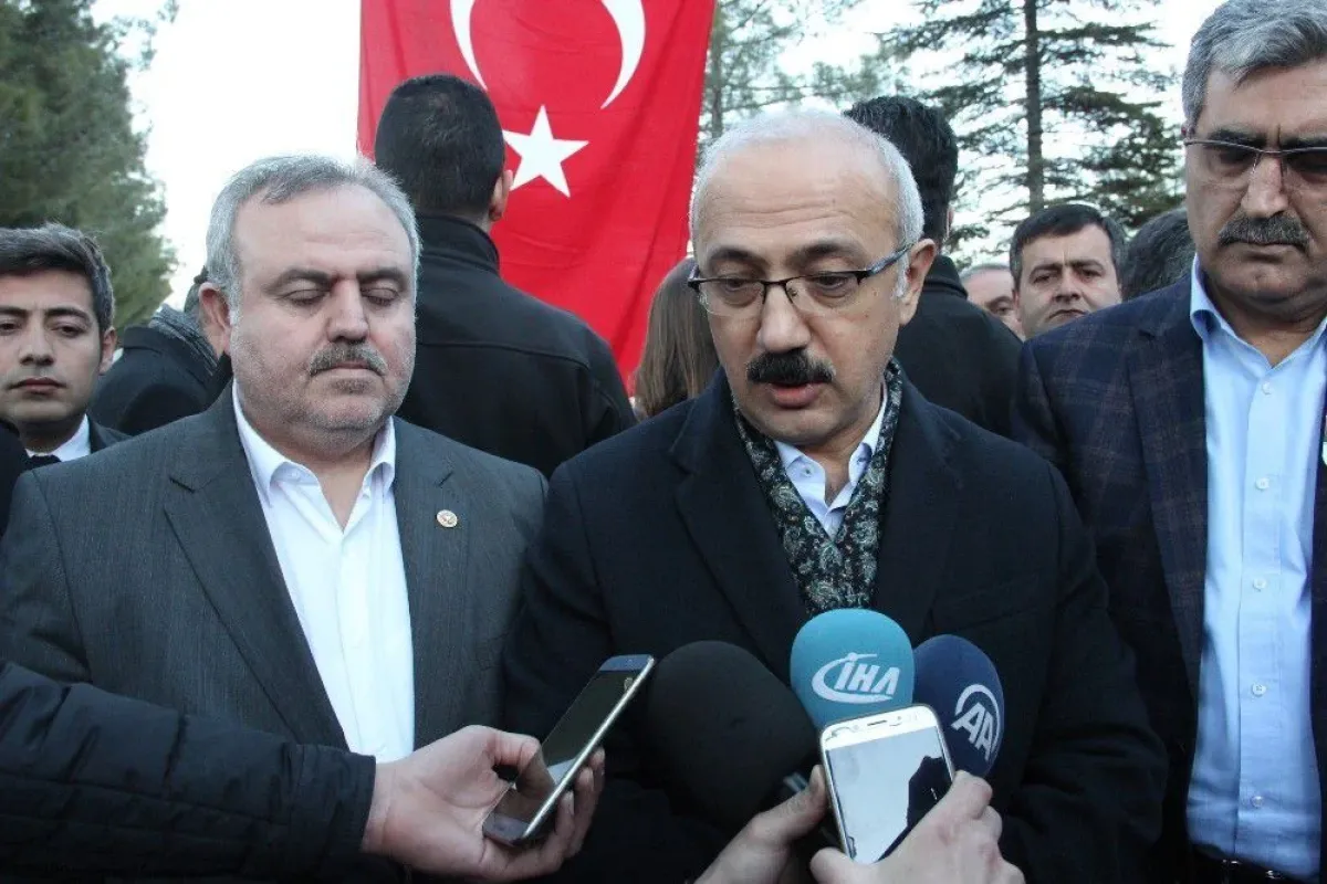 Kalkınma Bakanı Elvan: "Güvenlik tesis edilince Suriyelilerin ülkelerine dönmesini arzu ediyoruz"