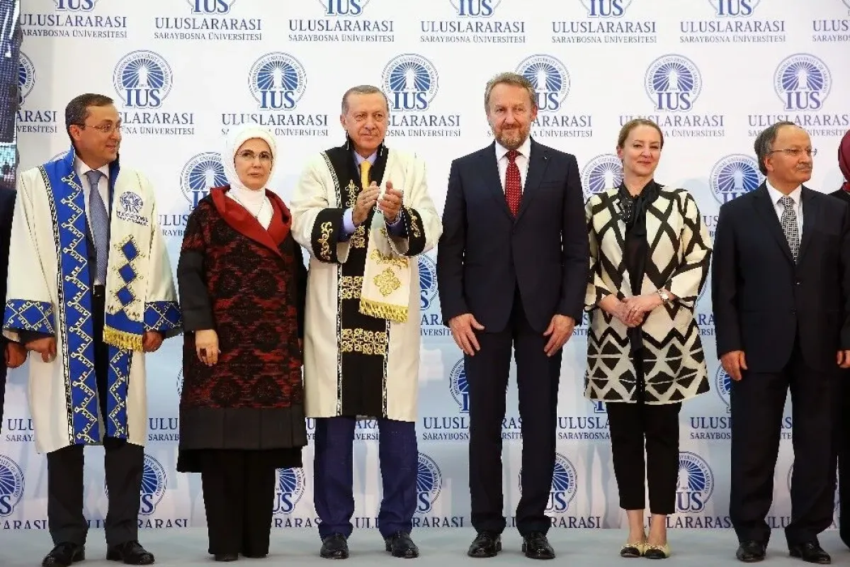 Cumhurbaşkanı Erdoğan: FETÖ toplumun her alanına kollarını dolamış bir ahtapot olarak varlığını sürdürmeye çalışıyor