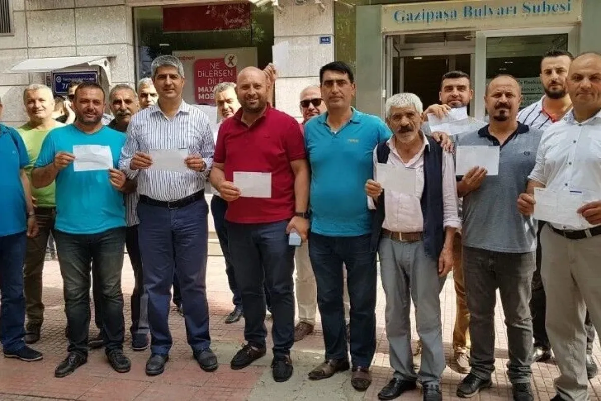 Büyükşehir Belediye Meclisi CHP Grup Başkanvekili Çetinkaya ve vatandaşlardan İnceye bağış