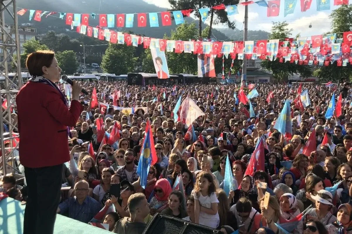 Meral Akşener Orduda konuştu