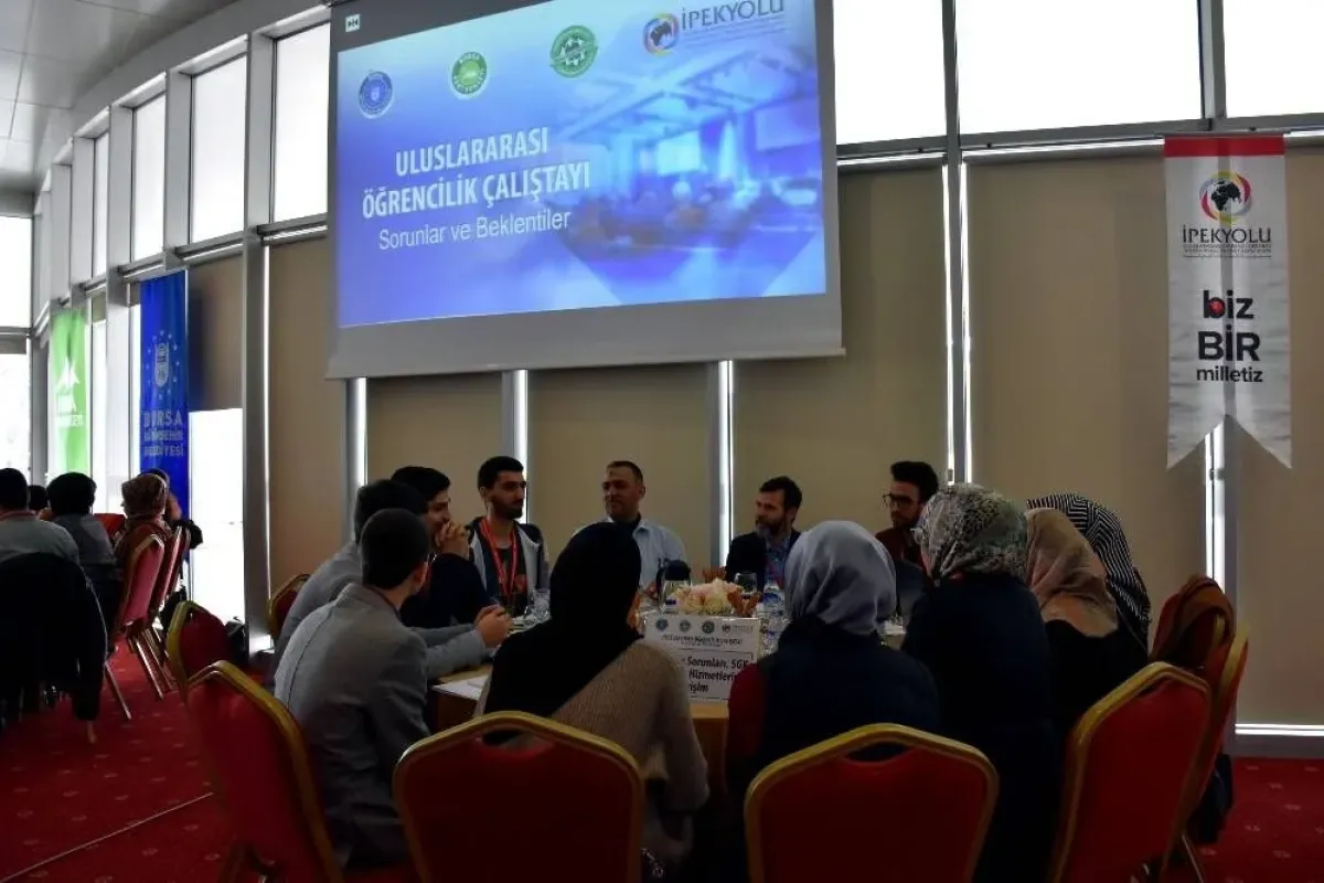 Uluslararası öğrenciler çalıştayda buluştu