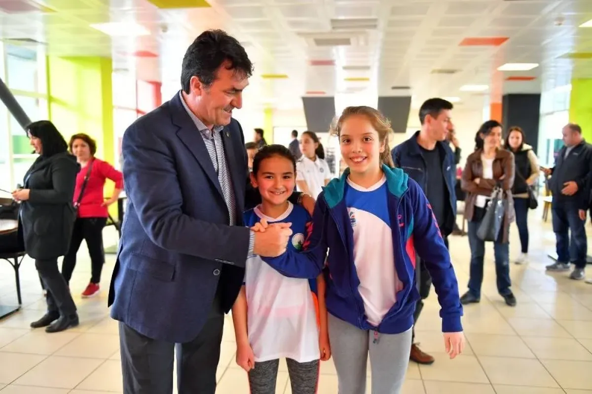 Genç Raketler Şampiyonluk İçin Ter Döktü