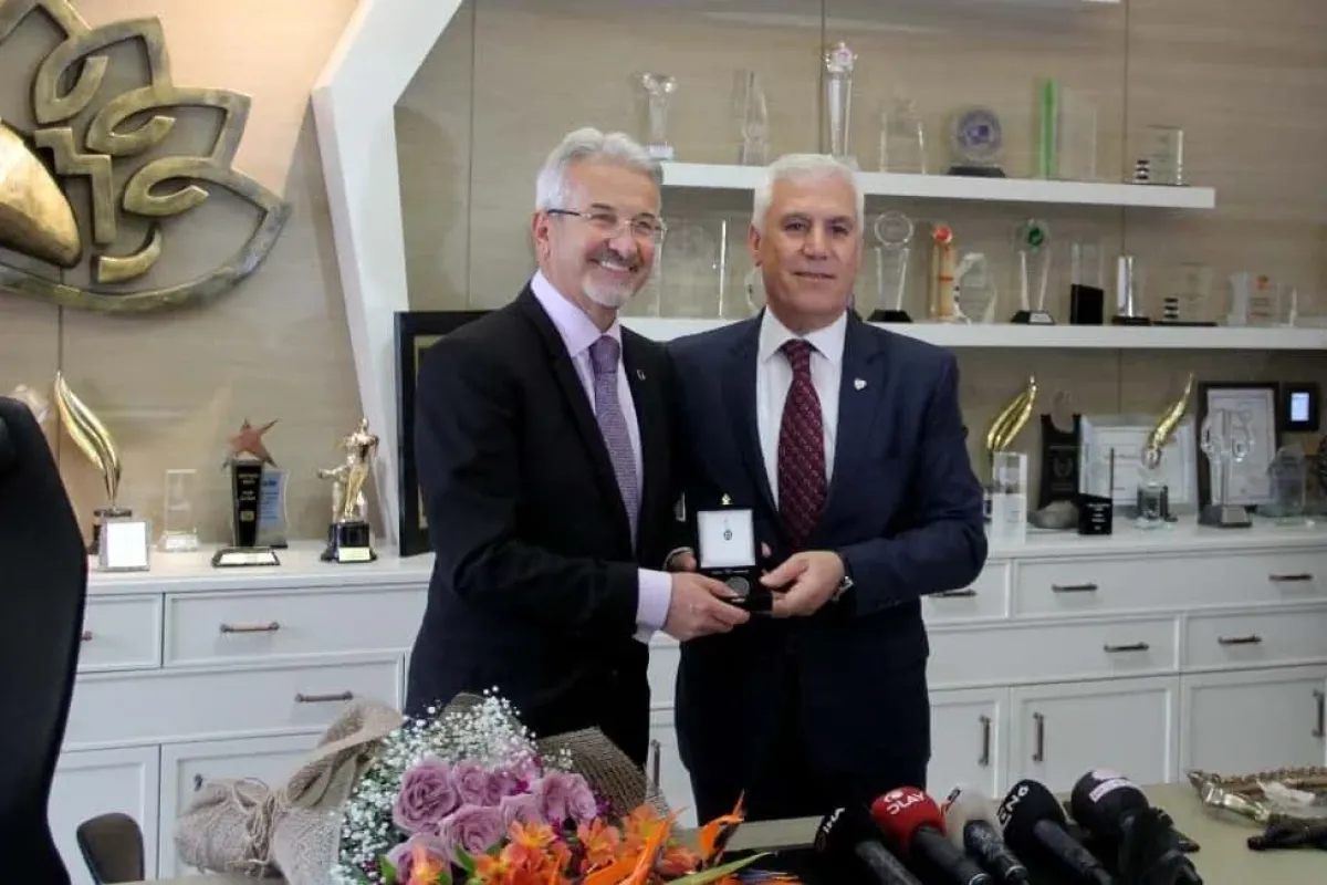 Mustafa Bozbey görevi Turgay Erdeme devretti