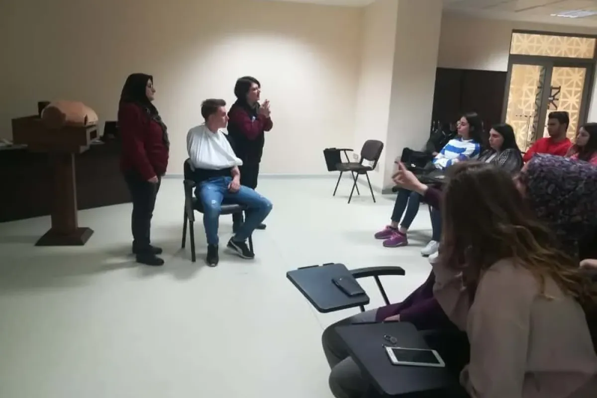 Stajyerlere ilk yardım eğitimi
