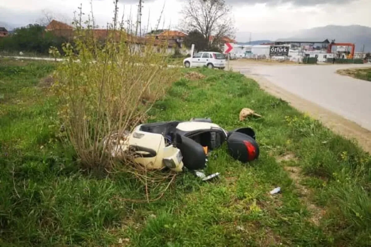 Motosiklet parçalandı sürücü hastanelik oldu