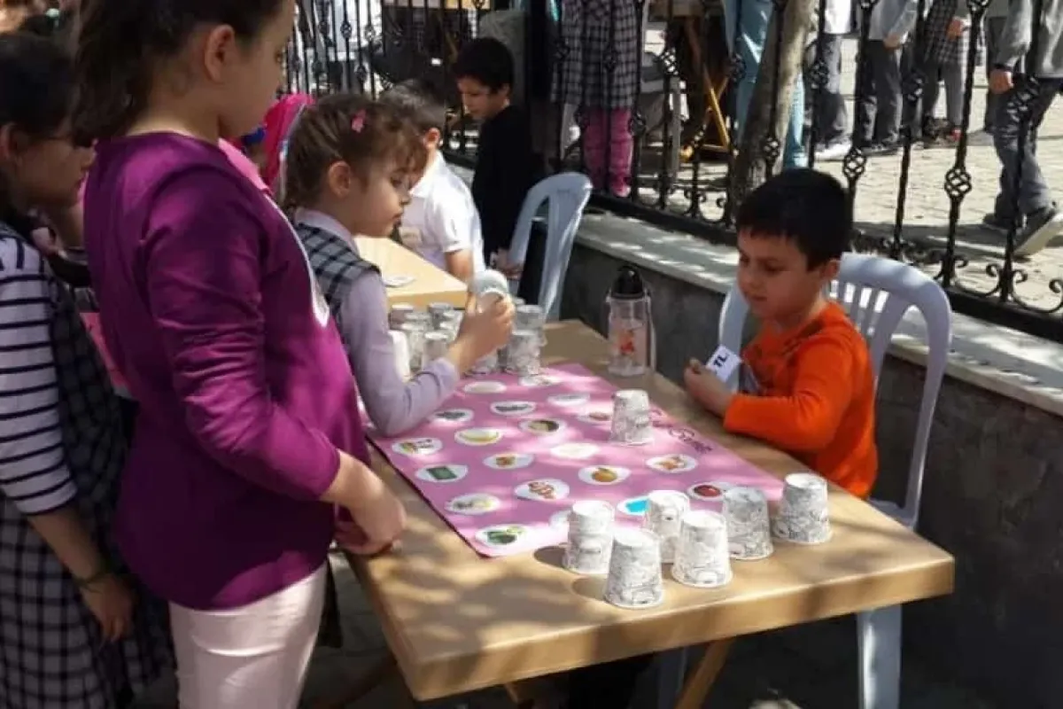 İshakpaşada İngilizce resitali