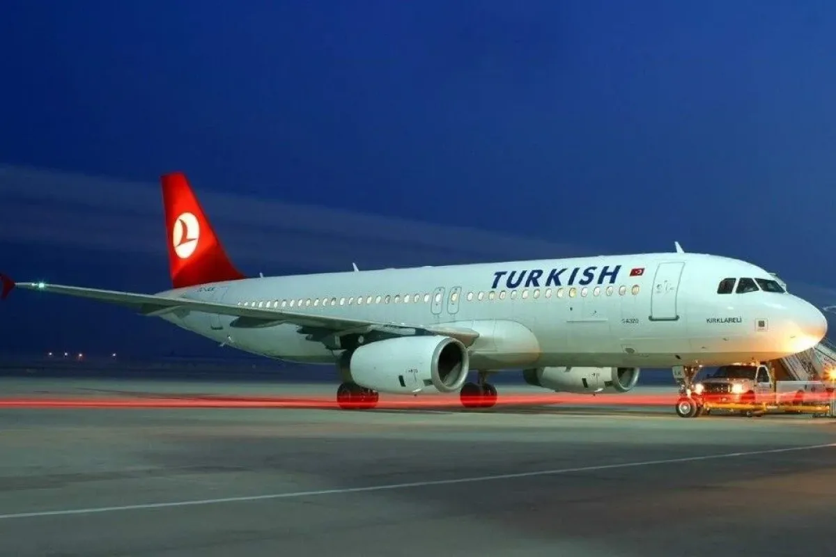 İstanbulda fırtına sebebiyle 3 uçak Yenişehir Havalimanına mecburi iniş yaptı