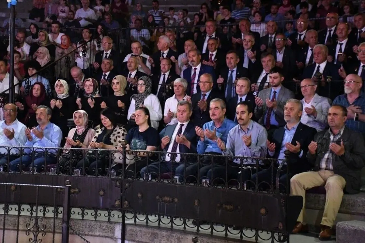 İnegöllü Kıbrıs gazileri madalyalarını aldı