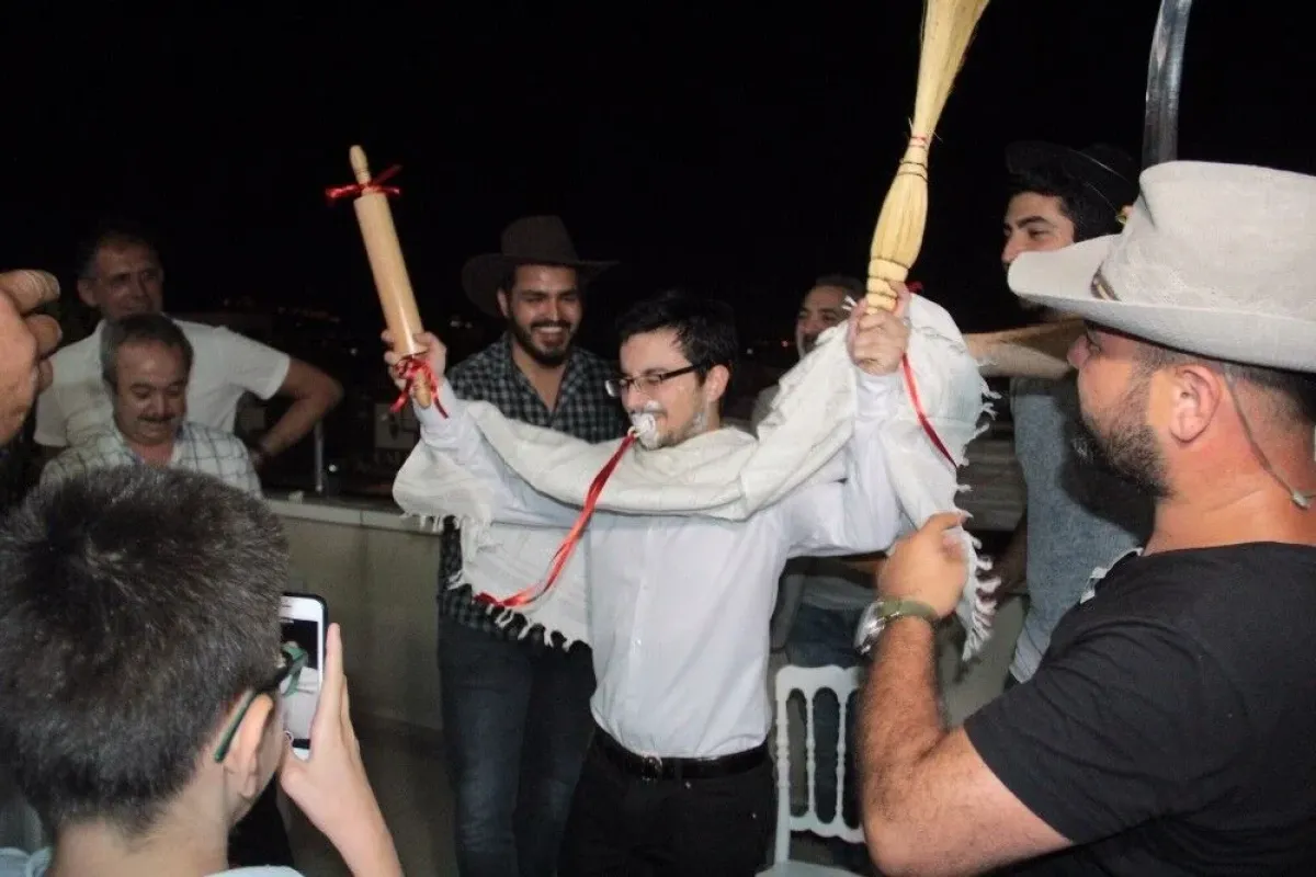 Evlenmeden canından bezdirdiler