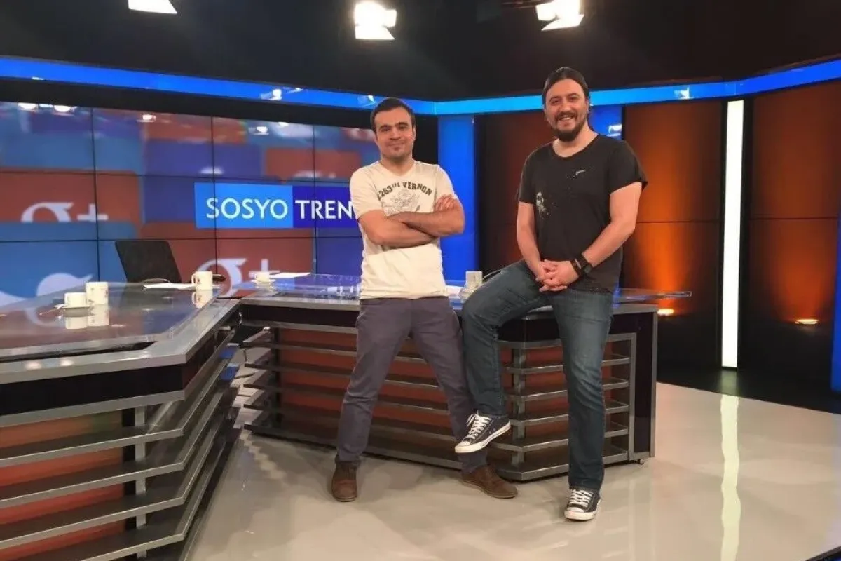 İnci Sözlük ve Uludağ Sözlük satıldı