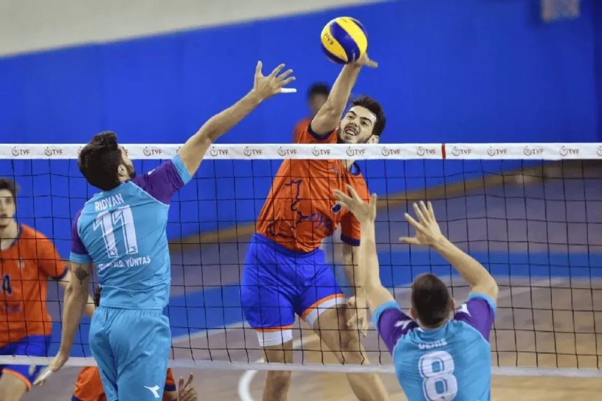 İnegöl Belediyespor 1; Afyon Belediye Yüntaş :3