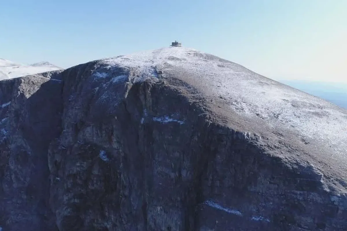 Bursada yılın ilk karı Uludağa düştü
