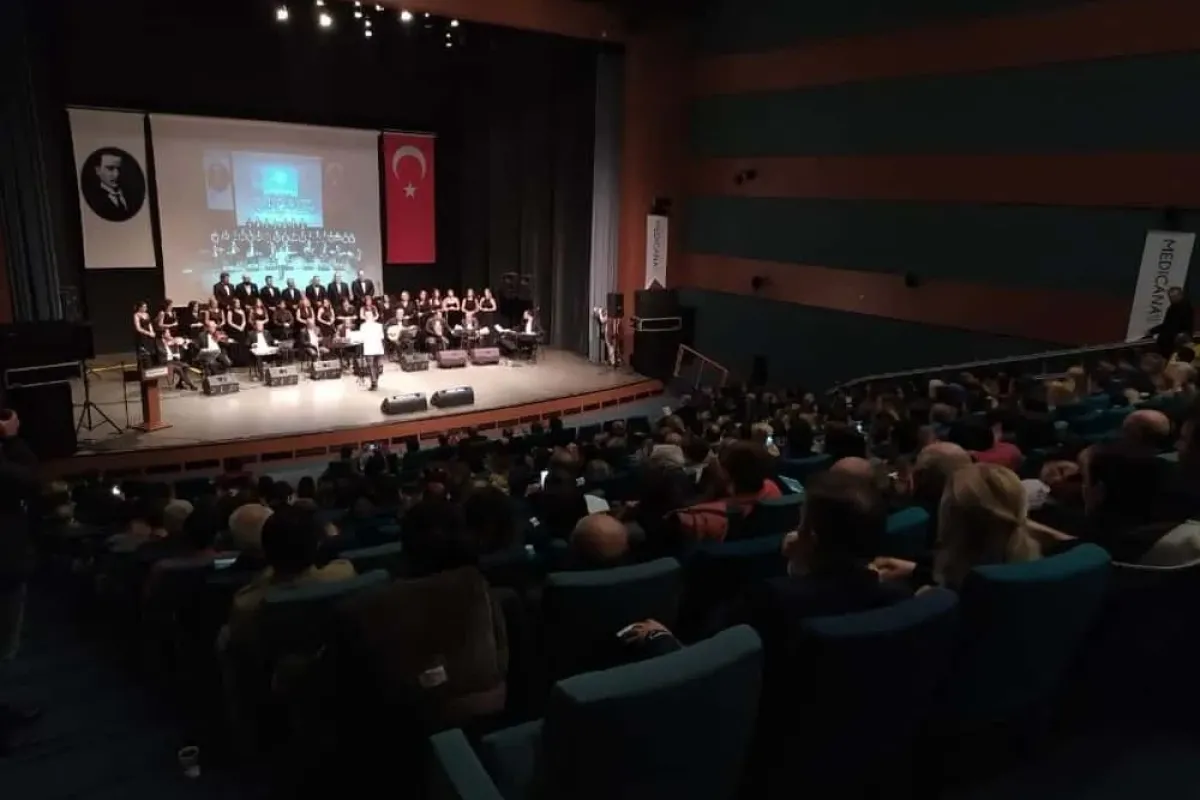 Medicana TSM Korosu dinleyicilerden tam not aldı