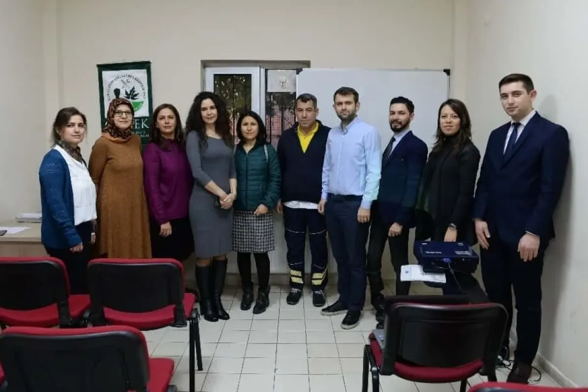 OSMEK kursiyerlerine motivasyon semineri