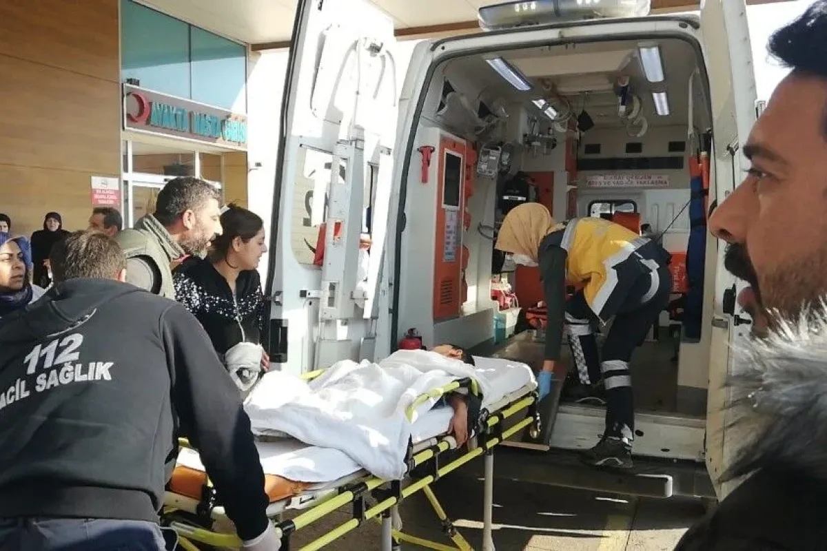 Çalışmayan kamyoneti iterken çocuğu ezdiler