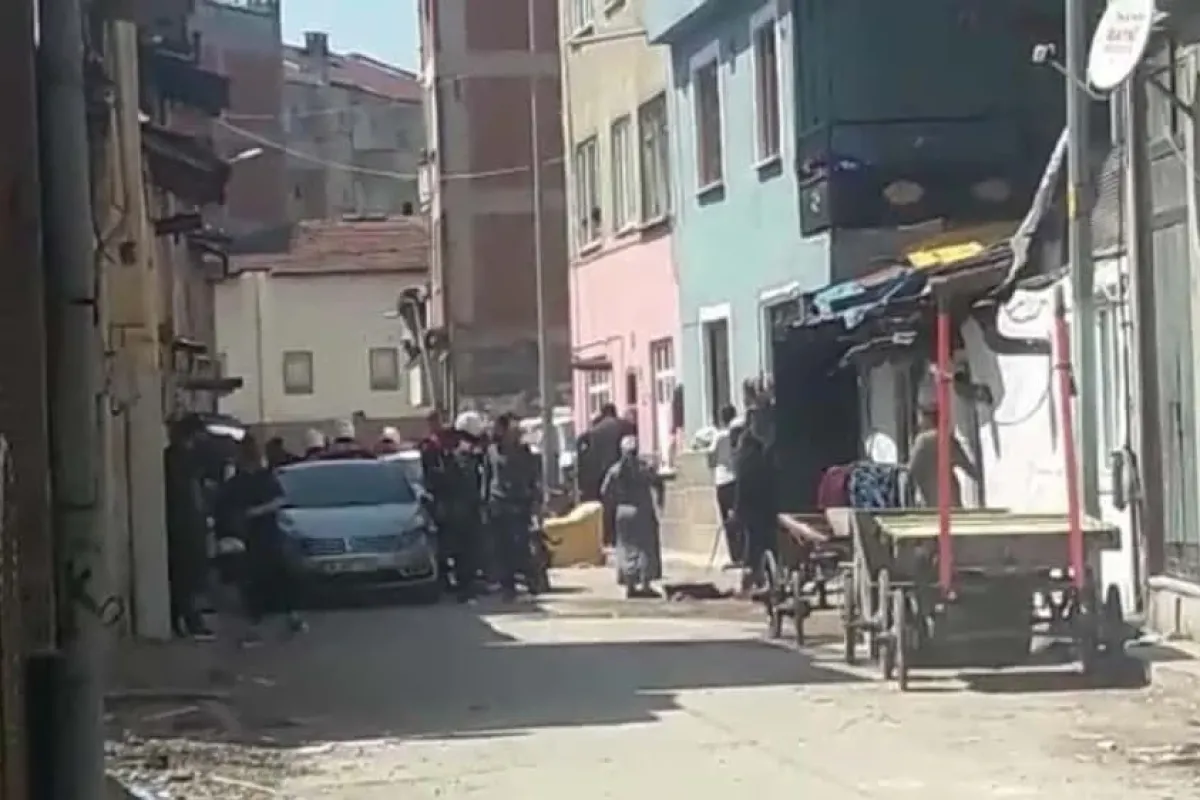 İnegölde mahalle kavgası pahalıya patladı...